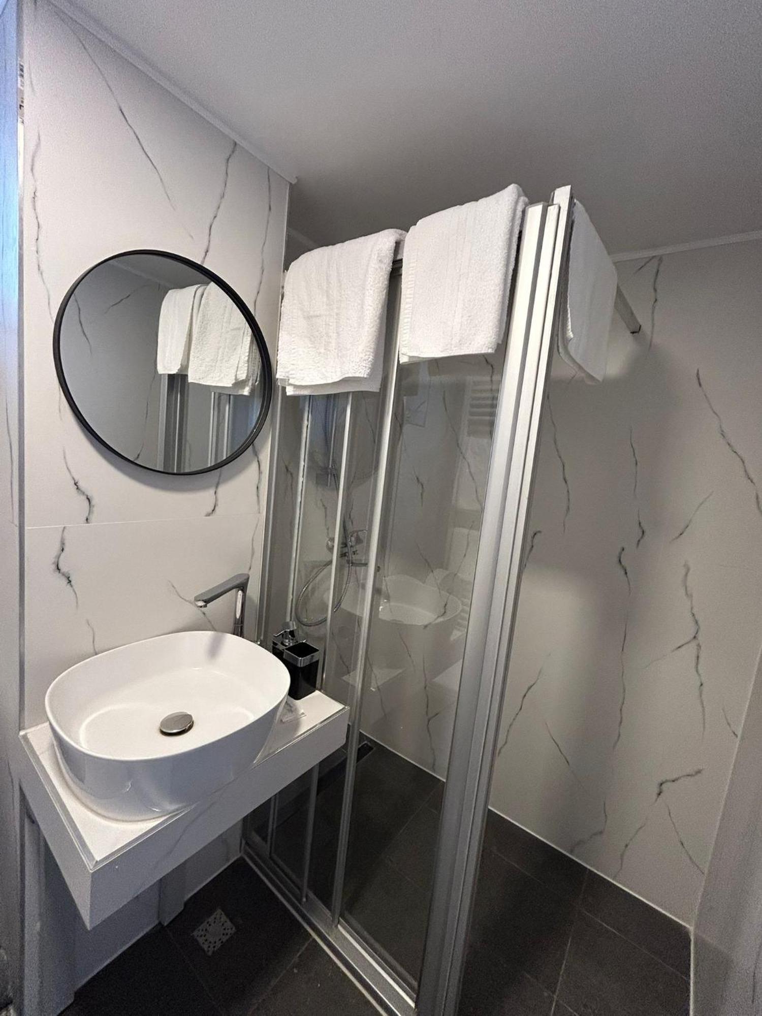 Hotel Bucovina Suceava Eksteriør bilde